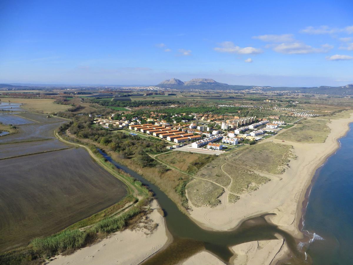 Llevant - Mas Pinell Torroella de Montgrí Exterior foto